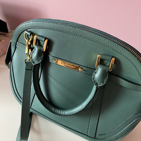 Burberry Handbags - Burberry leather crossbody bag